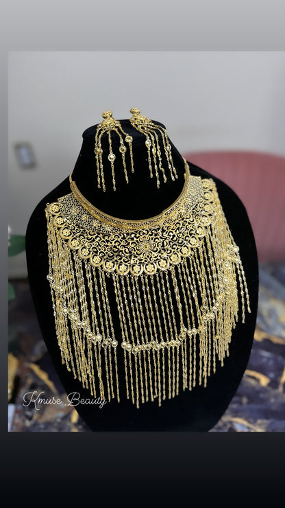 Royalty Gold Necklace