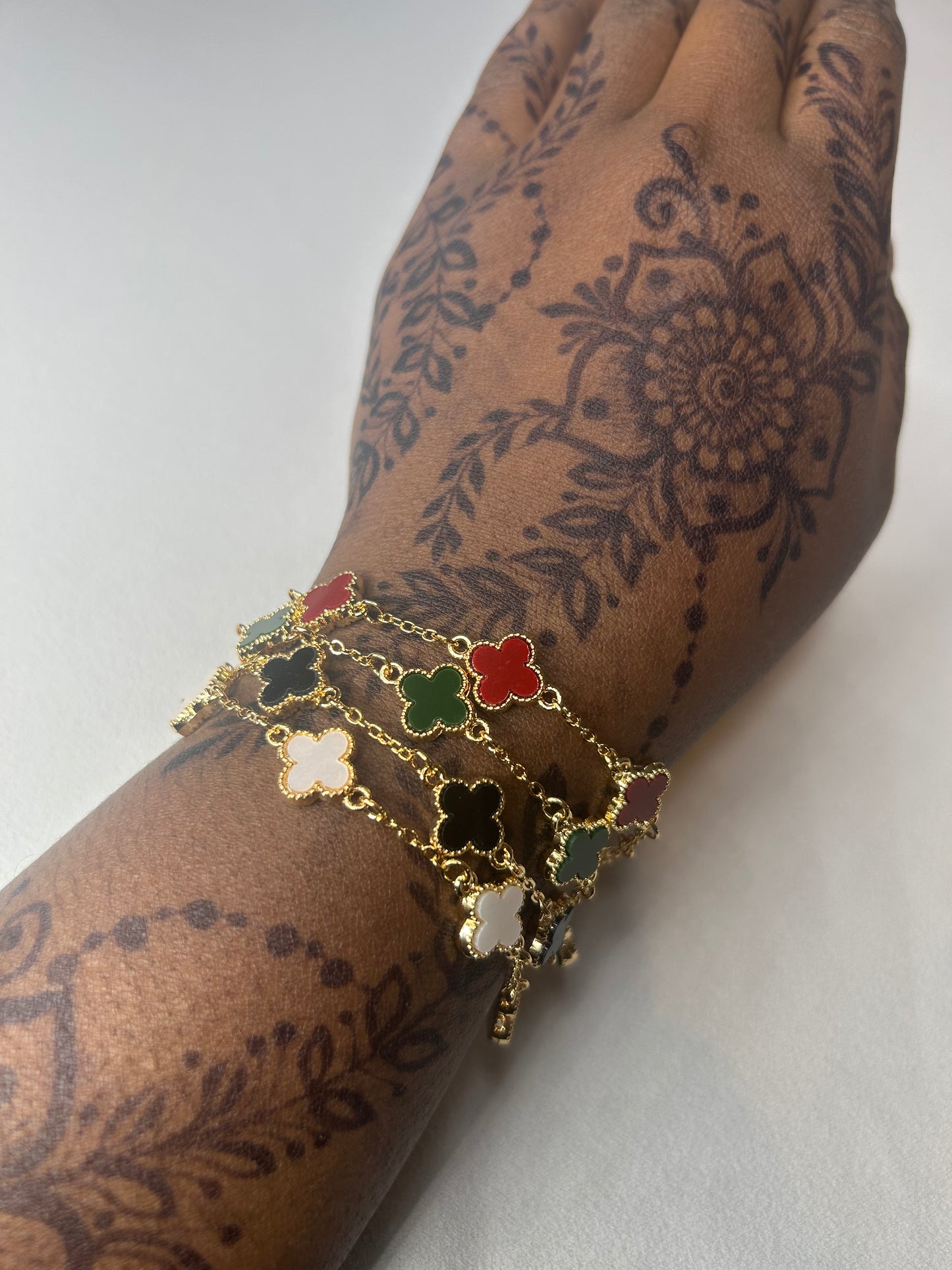 18K Gold Plated Mini Leaf Clover Bracelet